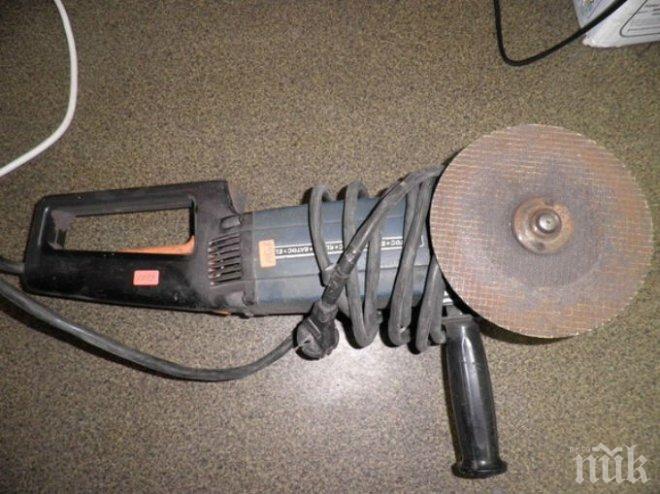 Дефектен ъглошлайф уби 14-годишно хлапе 