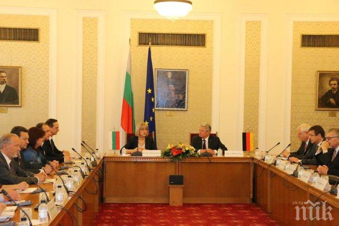 Цецка Цачева: Членството на България и Румъния в Шенген ще направи Европа по-сигурна