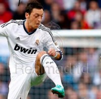 Пеп Гуардиола кани Месут Йозил в 