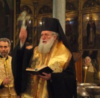 Патриарх Неофит: Живейте в мир помежду си