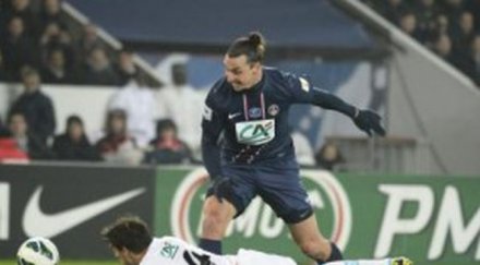 джоуи бартън гаври носа ибрахимович видео