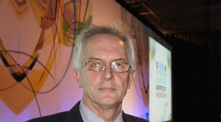 нов апарат лекува сърце