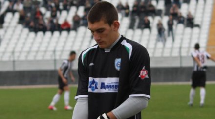 наполи вади 500 хил евро вратаря георги китанов