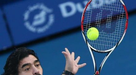 марадона разцъква тенис дел потро дубай