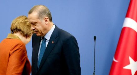 меркел ердоган изпокараха