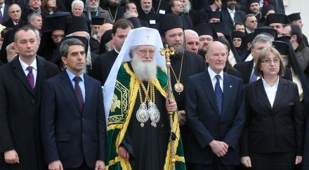 цачева покани патриарха слуша реч президента