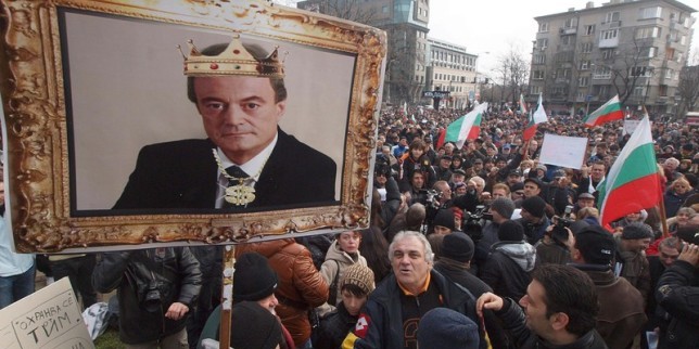 С над 70 000 души ще съборим ТИМ и кмета на Варна