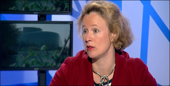 Британски евродепутат пита Брюксел какво да прави с българи и румънци