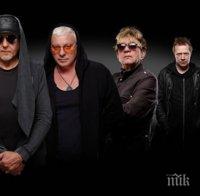 След 25 години група 