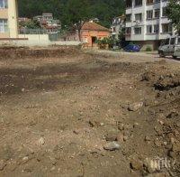 Скандал! Багери рушат древен некропол насред Враца, вдигат сграда върху черепи и кости 
