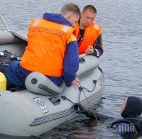 Трагедия! Спасителите в Карелия извадиха тялото на 14-то дете от езерото 