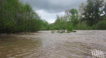 извънредно пик годишният петьо потъна марица отишъл бала нямал пари снимки