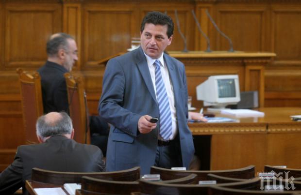 Социалдемократите искат оставката на всички фактори в Евросъюза