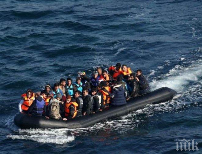 За два дни в Средиземно море са спасени най-малко 7000 мигранти