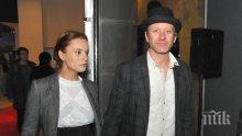 ФОТО БОМБА В ПИК! Радина изгони сина на Деян след раждането - актьорът се стопи от нерви (ПАПАРАШКИ СНИМКИ)
