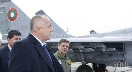 премиерът президентът возят военни самолети