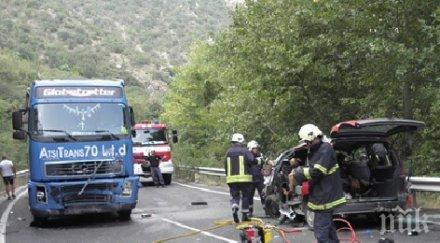 лозарево потъна скръб погребаха майка три деца загинала жестокия удар тир