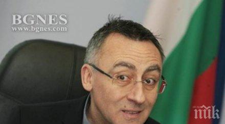 пик стаматов българските училища разграден двор