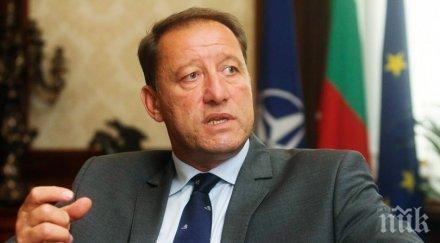 кандидатите президентска двойка бсп ясни късно август