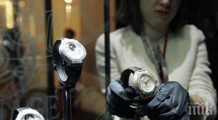 луксозни часовници млн евро откраднати париж