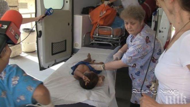 Малкият Димо се събуди в интензивното и поиска колело от баща си след ужаса в гората