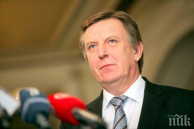 Латвийският министър-председател се заинтересува от руските души