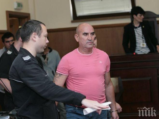 Щерката на Ценко Чоков го брани в съда