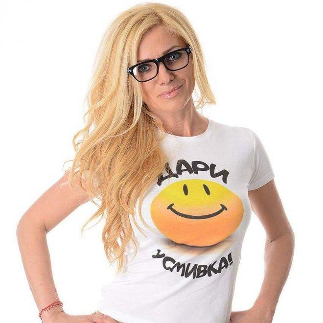 Мисис България взе тапия за магистър, ще лекува луди