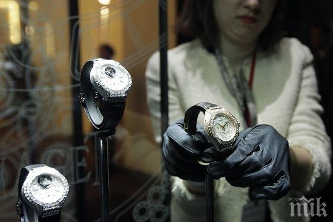 Луксозни часовници за 3 млн. евро, откраднати в Париж
