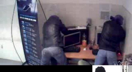 блокираха сметки facebook бразилия