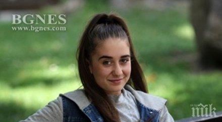 пик годишната йоана сбъдва мечтата работи музикалния педагог джеси джей