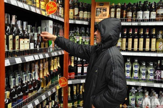 Бандероли провалят вноса на алкохол в Русия