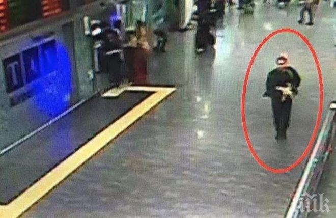 ЕКСКЛУЗИВНО! Ето го единия от атентаторите на летището в Истанбул (СНИМКИ)
