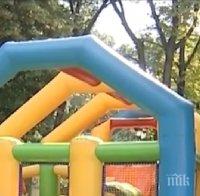 Очевидци разкриха нови подробности за тежкия инцидент с дете в атракцион в Благоевград (ВИДЕО)
