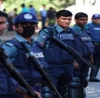 Един полицай е загинал и поне 30 души са ранени при нападението в Бангладеш 