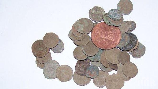 Късноантични и средновековни монети са открити при разкопки край Бургас