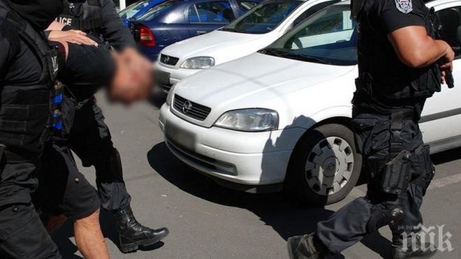 Отпечатък от маратонка издал Човката - авера на Ицо Полицая