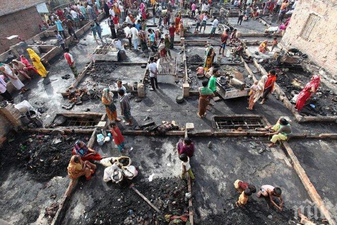 Поне 15 души са ранени при атаката в столицата на Бангладеш