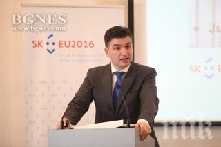 ПИК TV: Посланик Мариан Якубоци: Имаме амбициозна програма, която да преодолее разклатеното доверие в ЕС