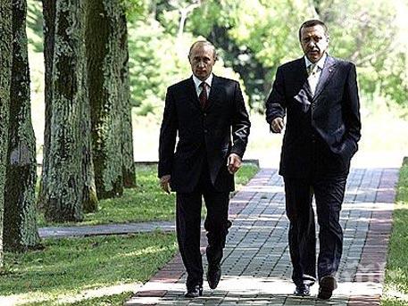 Путин и Ердоган се срещат в Сочи през август?