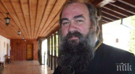 скандален поп щипе сервитьорки изгониха бачковския манастир заради порно монахини