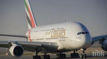 пасажер емирейтс вкаран затвора викал аллах велик бум време турболенция
