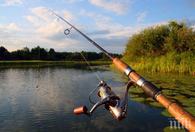 Закачена въдица удавила 12-годишното момче от Корница