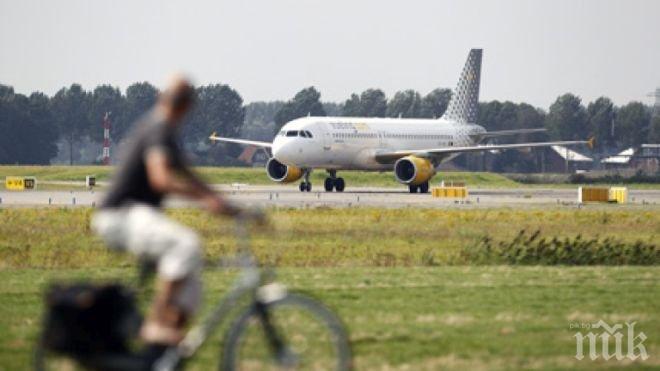 Нискобюджетна авиокомпания не издържа на туристическа вълна в Испания