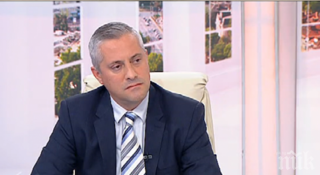 Лукарски отряза Дянков: Не се бъркай в работата на премиера