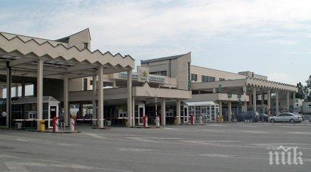 час обикаляне пести лева гръцка такса