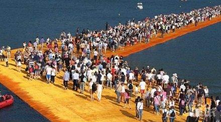 продават парченца плаващите кейове кристо търг