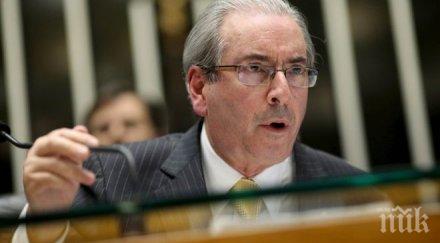 един големите противници русеф подаде оставка заради корупционно разследване