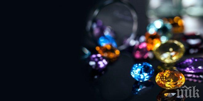 Eто какви скъпоценни камъни да носите през различните месеци 