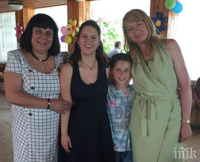 Истинска история, достойна за филм! Вижте как изоставени брат и сестра се събраха отново в едно семейство